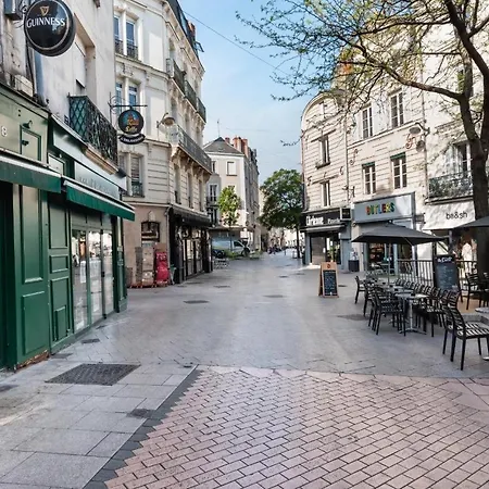 Le Soleil Angevin * أنجير